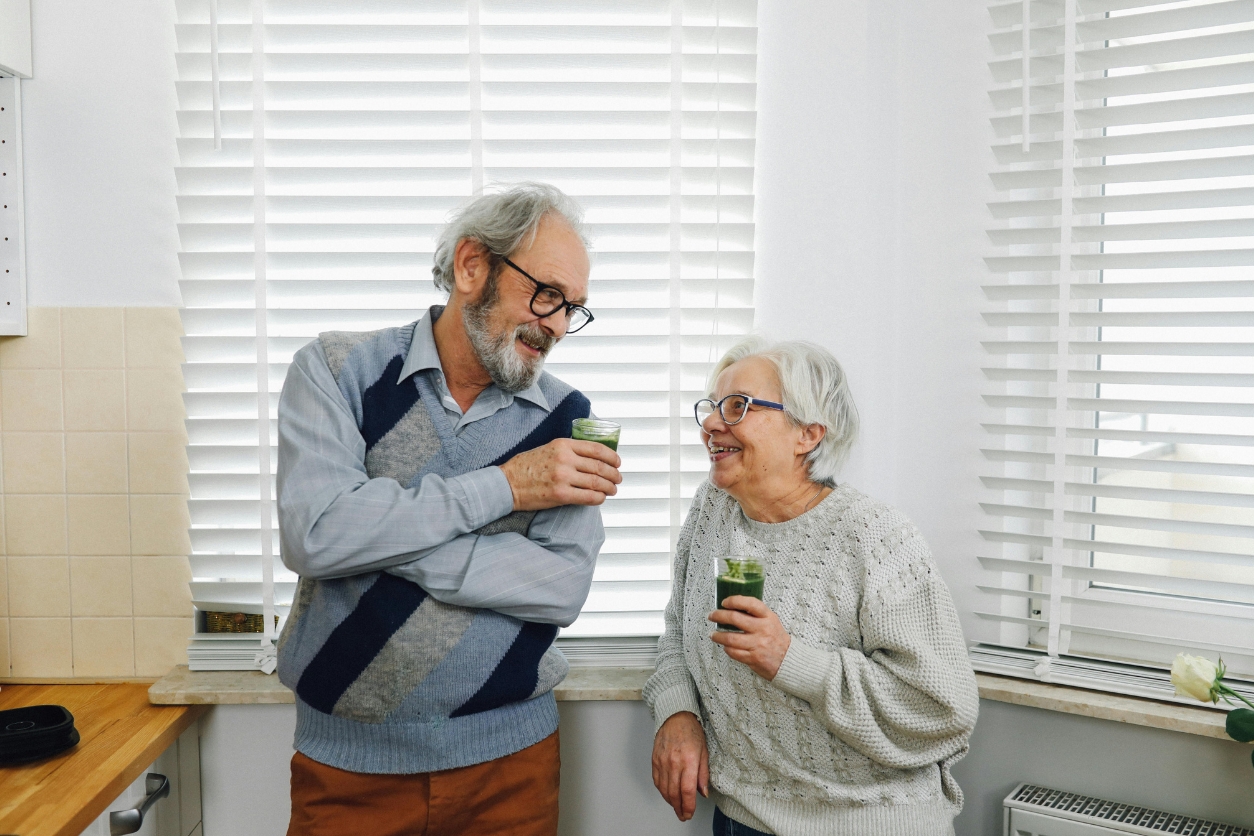 seniors staying healthy and safe at as retirement home in Victoria, BC, in the summertime